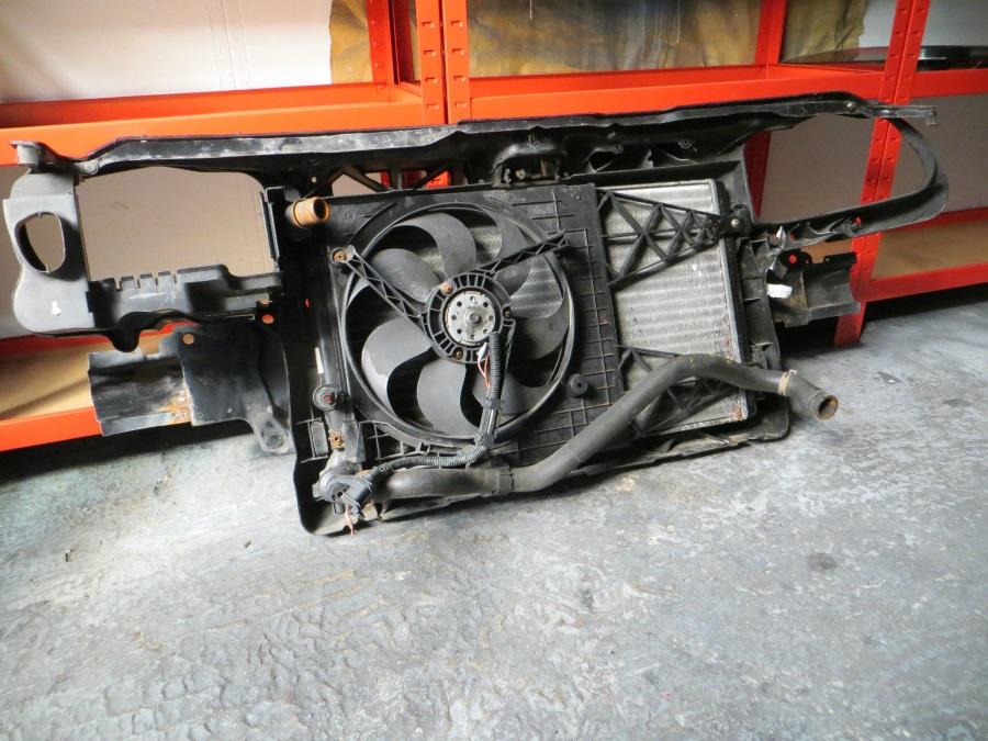 радиатор охлаждения с вентиляторами