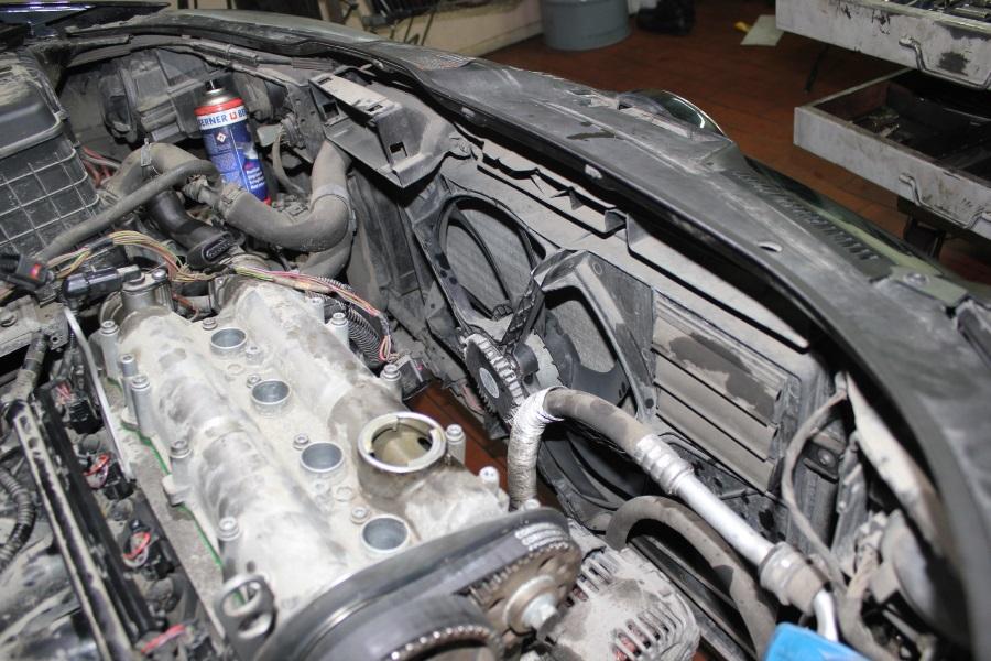 радиатор охлаждения на Фольксвагене Гольфе