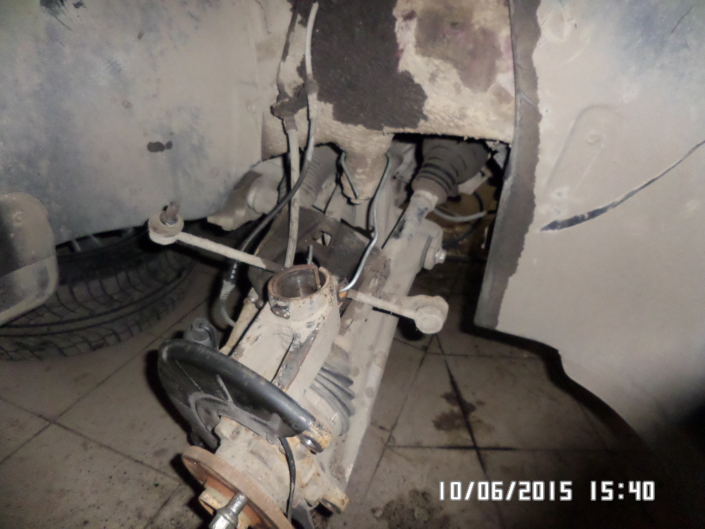 снятие амортизатора