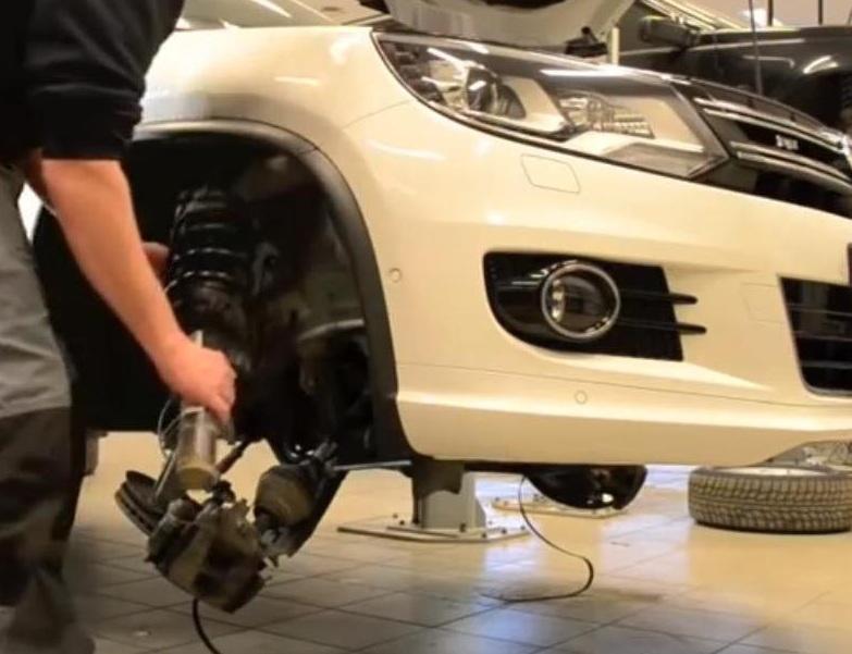 замена пружин на Тигуане