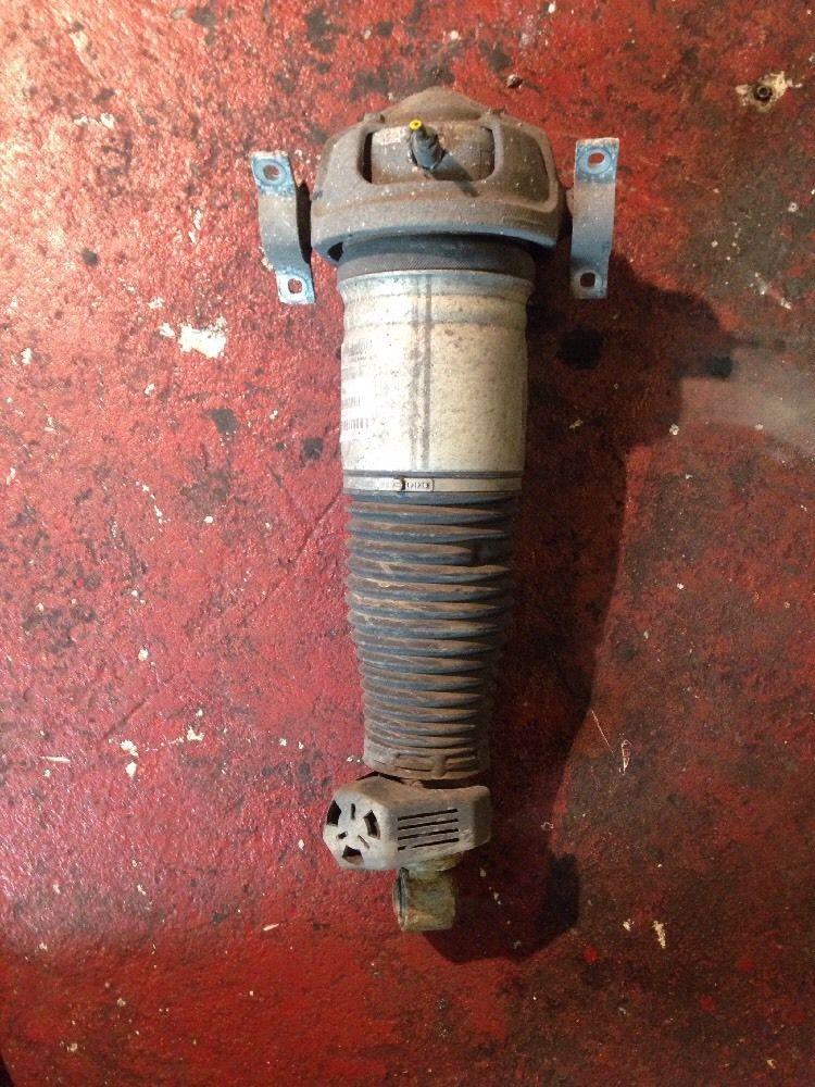 стойка амортизатора Туарега