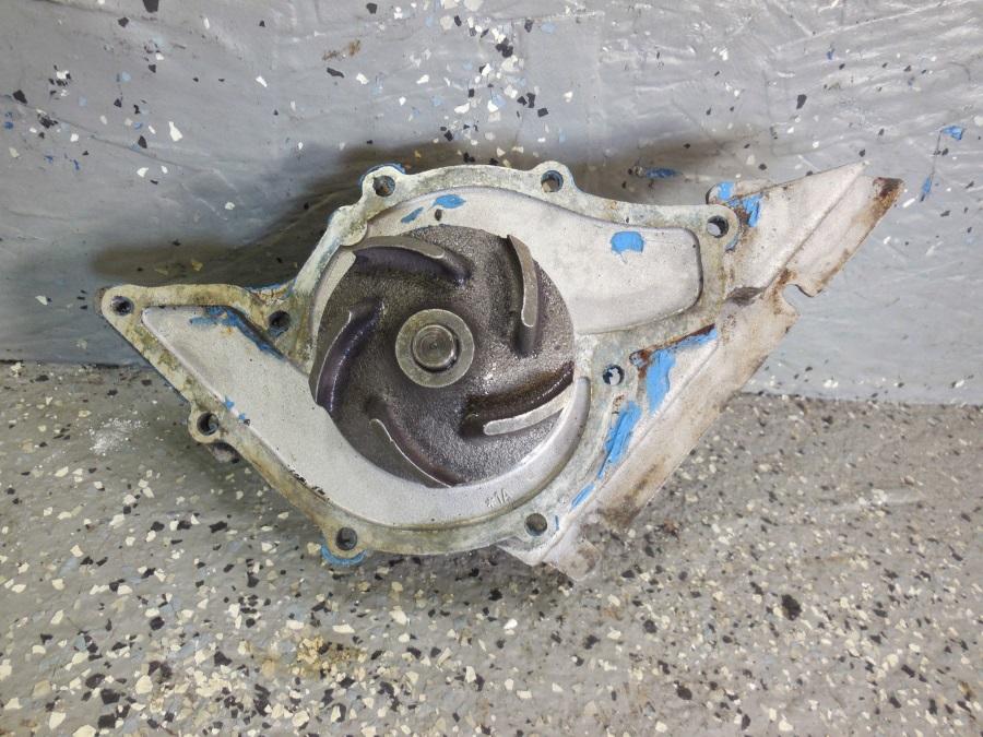 помпа на Фольксваген Туарег