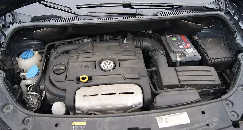 мотор на Фольксвагене