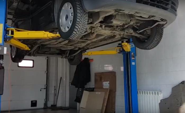 Кадди на подъемнике