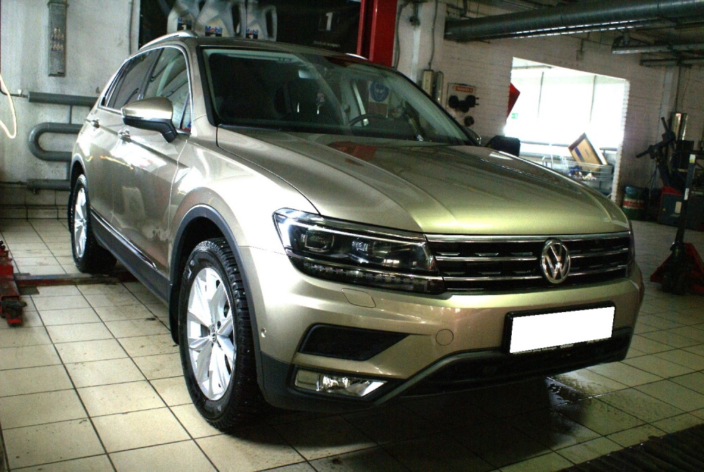 Тигуан в сервисе