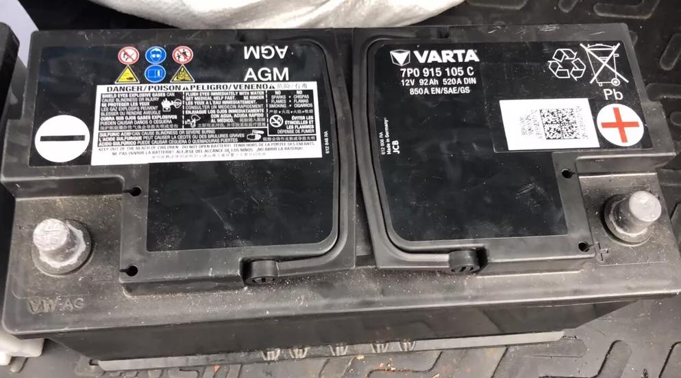 аккумулятор на Тигуан