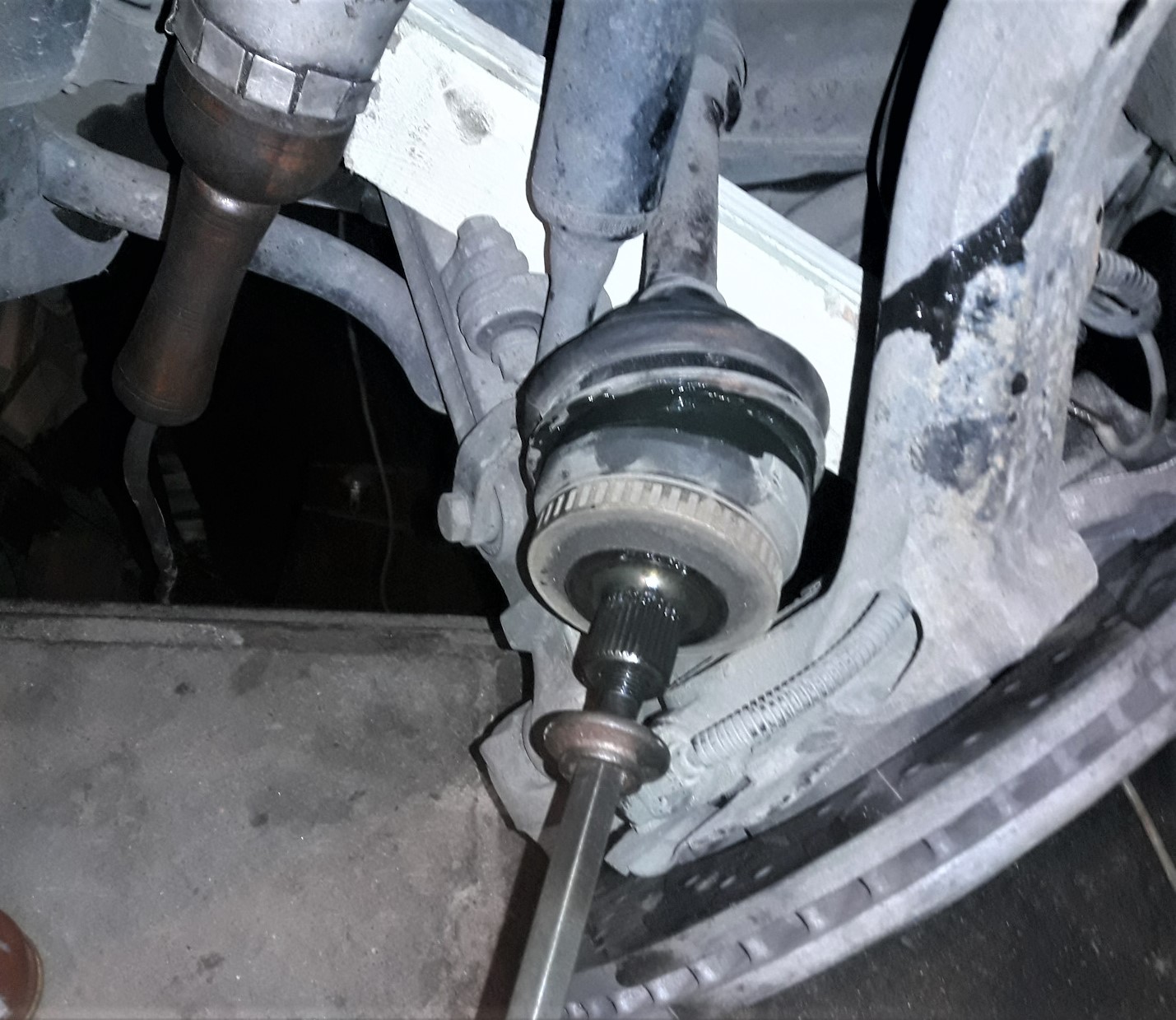 замена пыльника ШРУСа Фольксваген Пассат