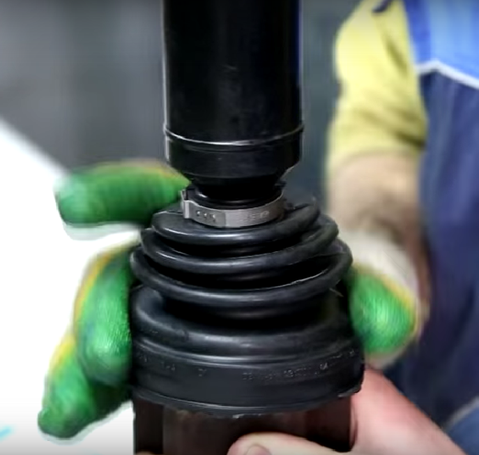 замена пыльника ШРУСа Фольксваген Пассат