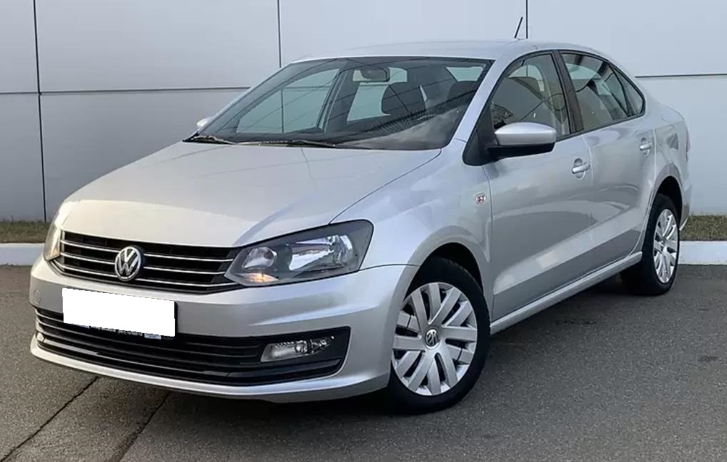 поло седан в автосервисе