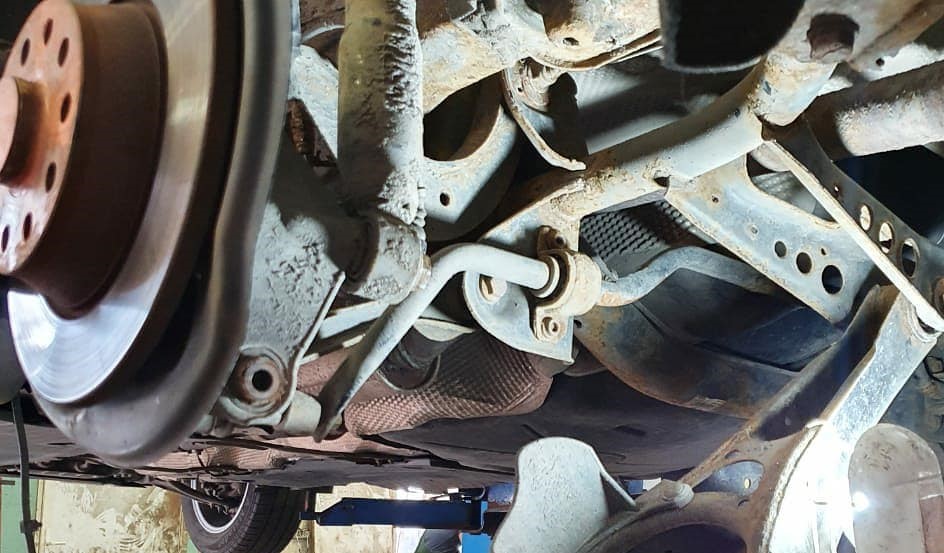 Замена сайлентблоков заднего рычага Пассат