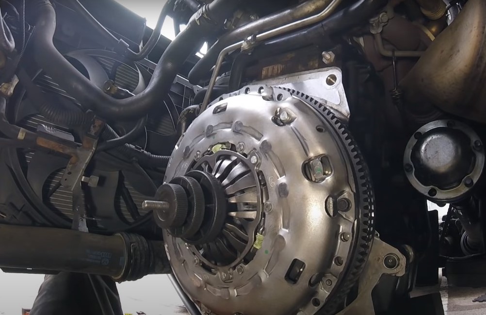 Замена сцепления Фольксваген Пассат