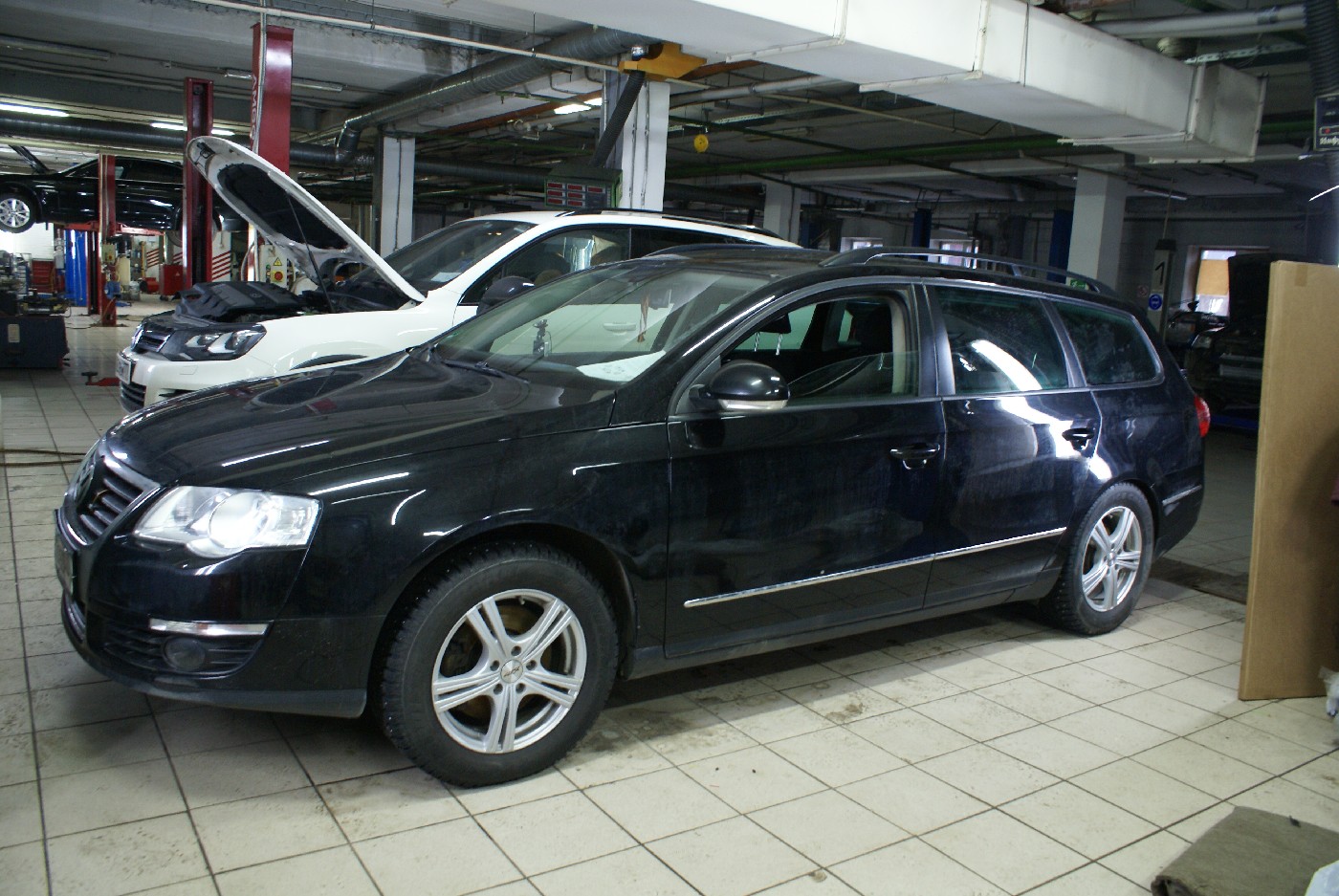 Фольксваген Пассат в автосервисе