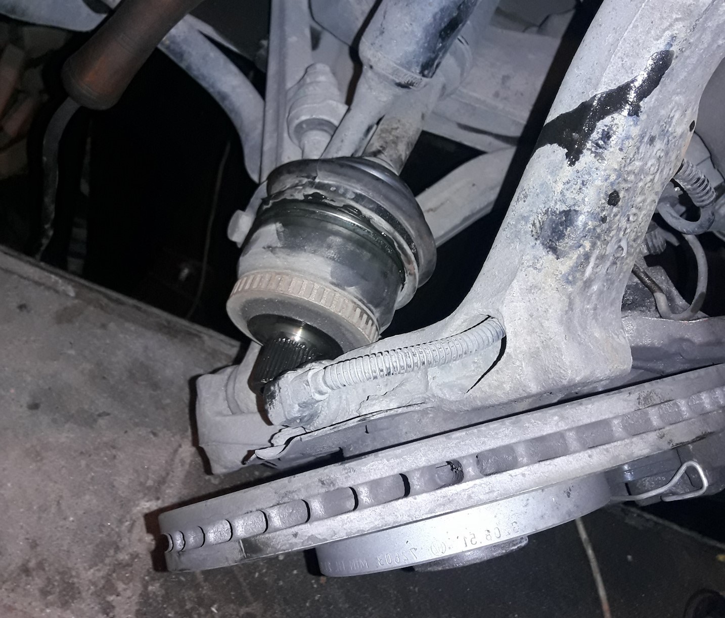 замена ШРУСА Фольксваген Пассат