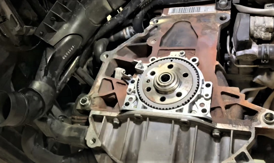 Замена заднего сальника коленвала на Пассате