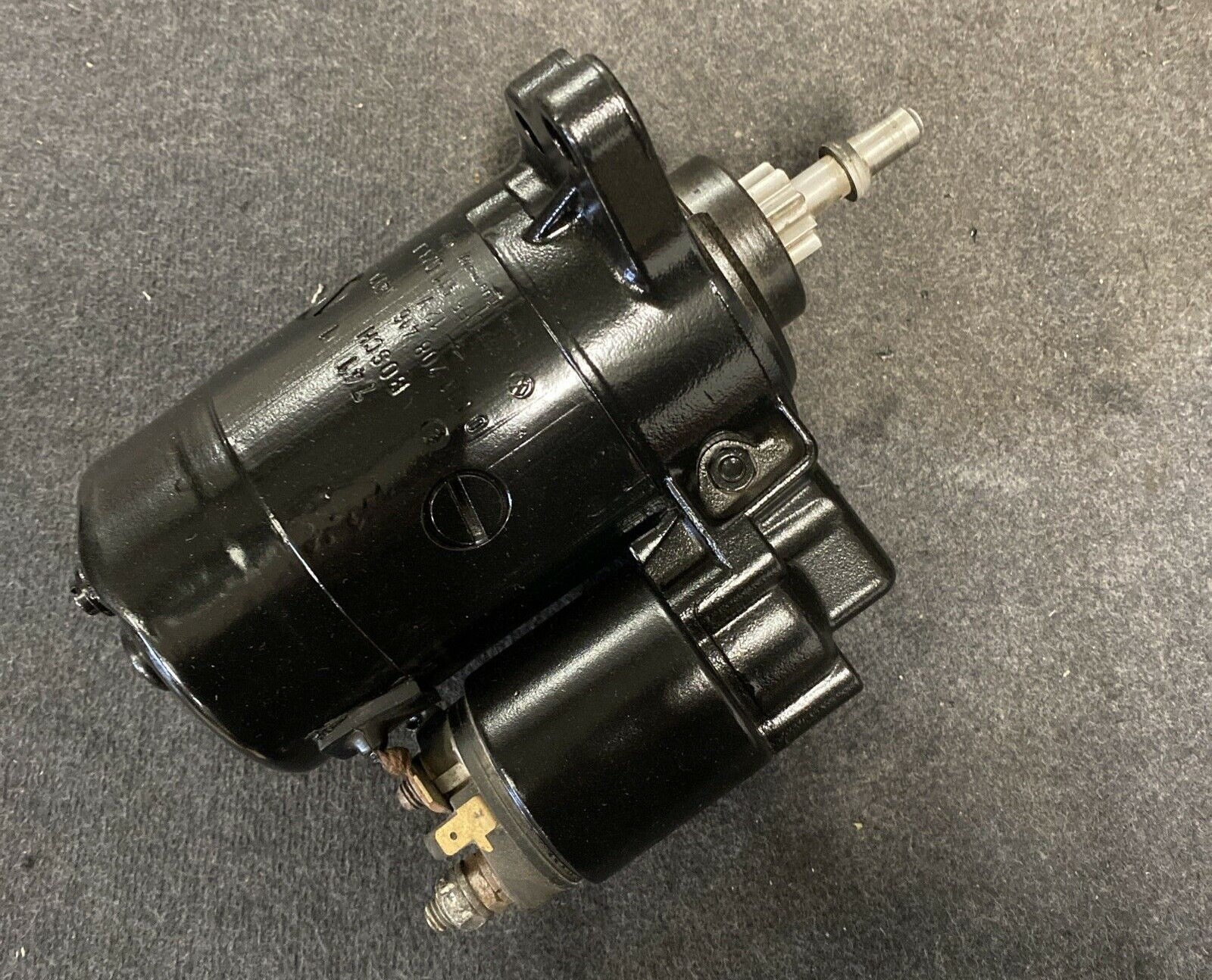 новый оригинальный стартер на фольксваген гольф