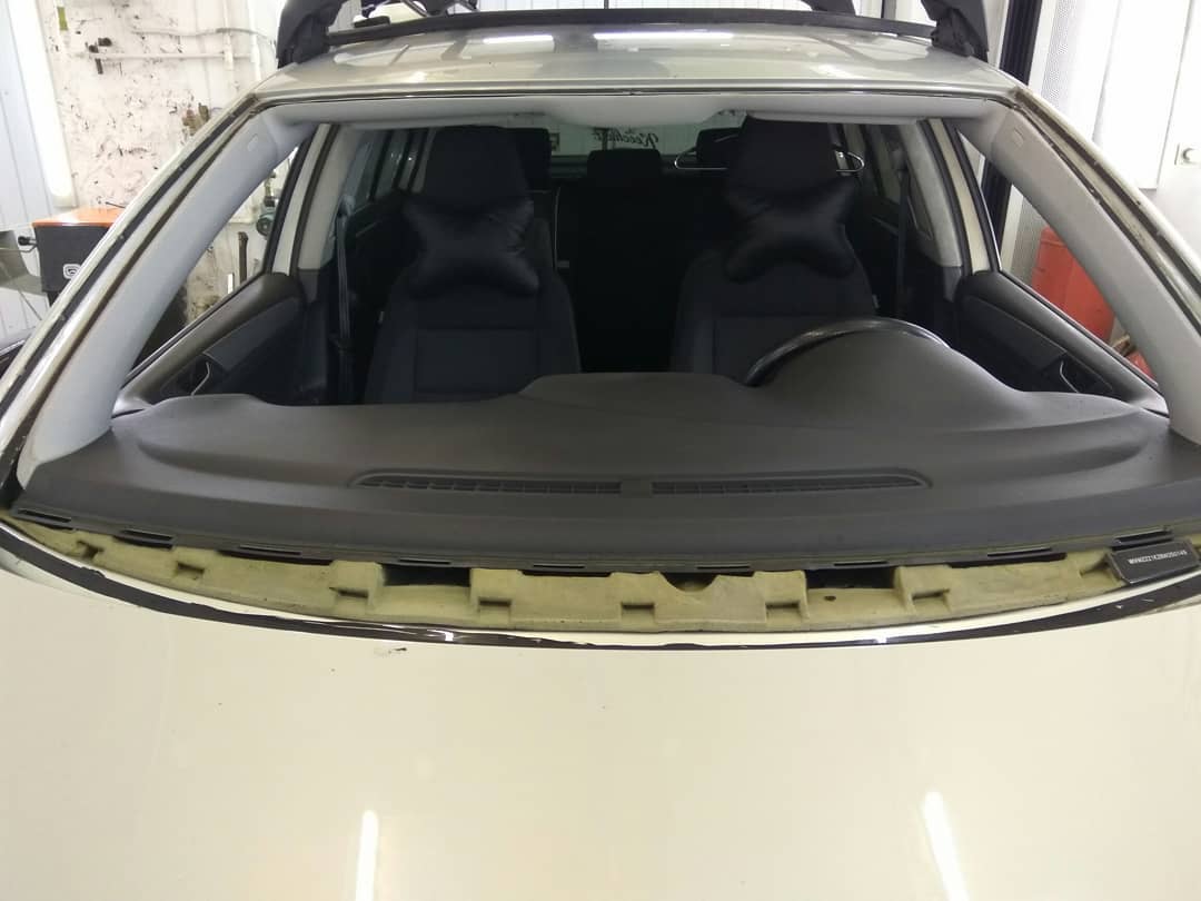 Гольф со снятым лобовым стеклом