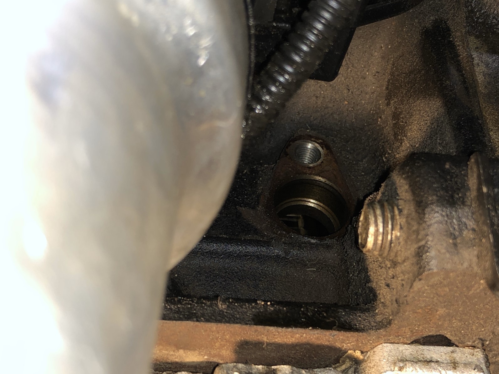 Установка датчика коленвала Фольксваген Гольф