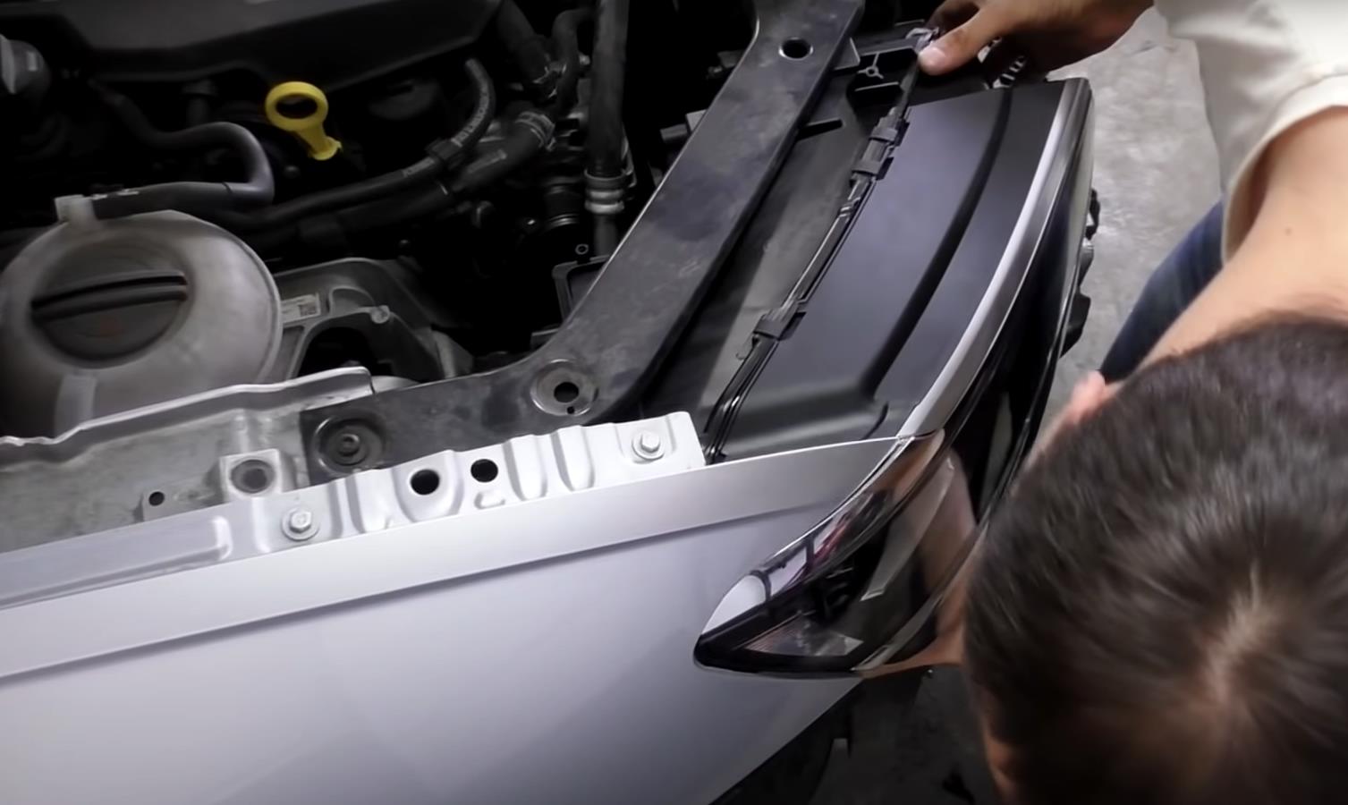 Замена фары Тигуан 2