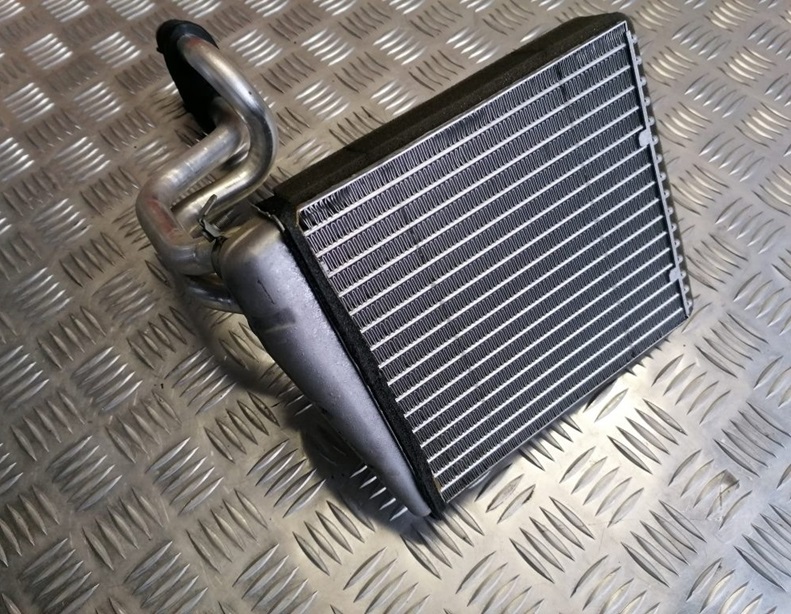 Новый радиатор отопителя