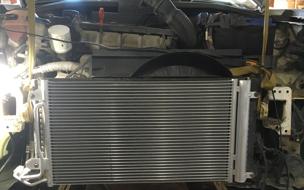 Замена радиатора кондиционера Фольксваген Поло седан