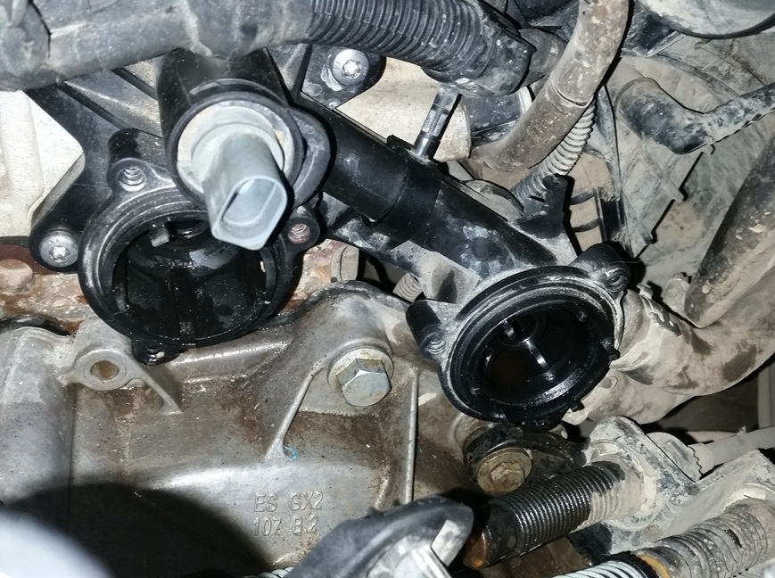 Замена термостата Фольксваген Джетта