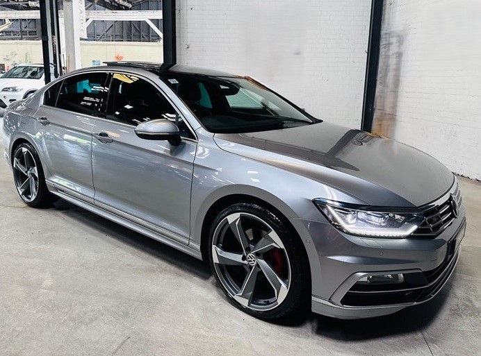 Фольксваген Пассат после диагностики двигателя в автотехцентре