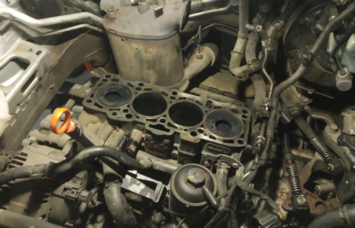 Замена прокладки ГБЦ Фольксваген Пассат