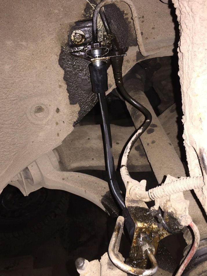 Замена тормозных шлангов Фольксваген Пассат