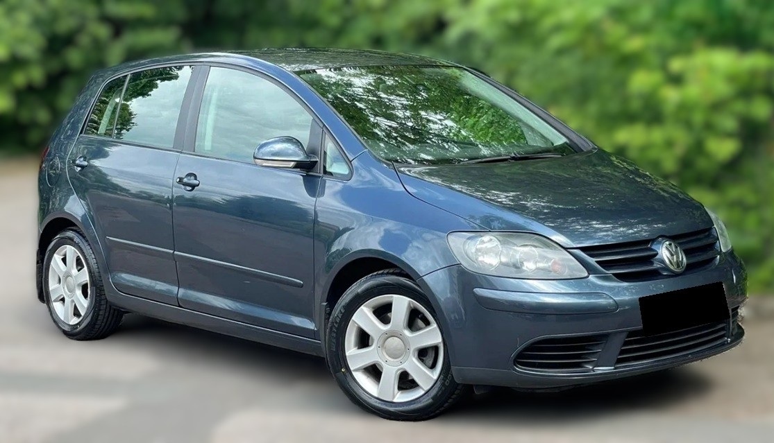 Фольксваген Гольф Плюс после замены компрессора кондиционера в автотехцентре