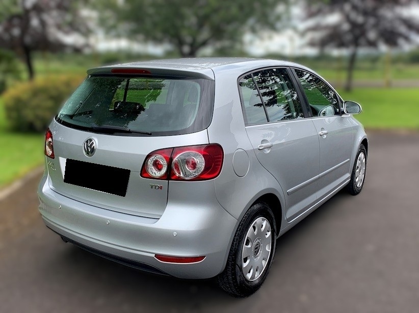 Фольксваген Гольф Плюс после замены помпы в автотехцентре