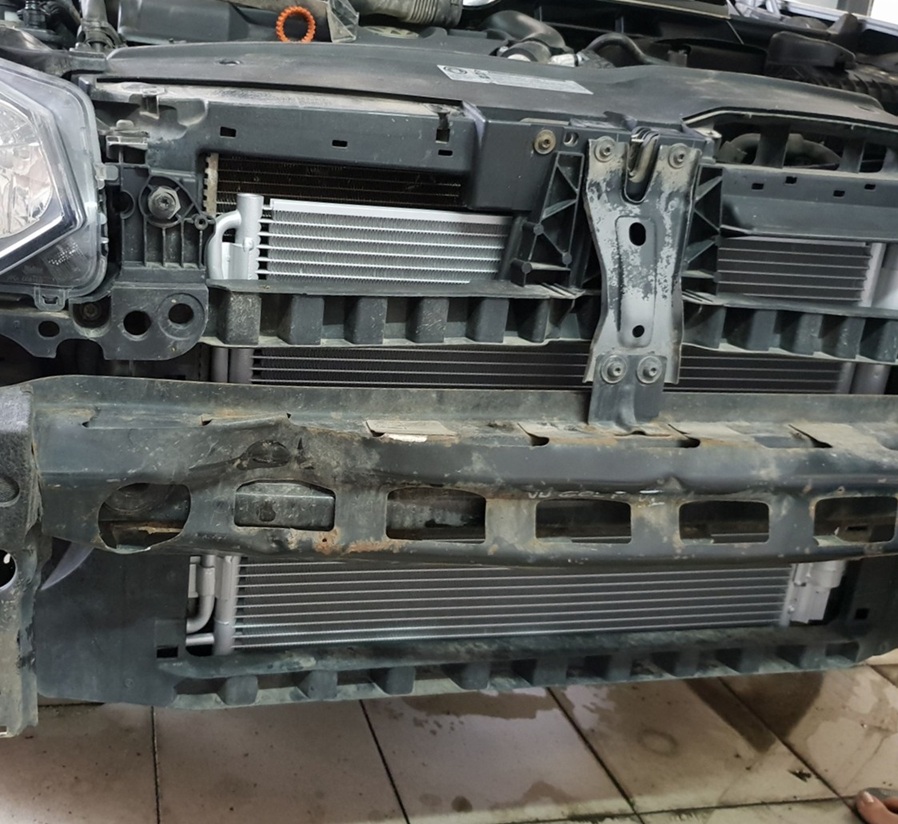 Замена радиатора Фольксваген Гольф Плюс