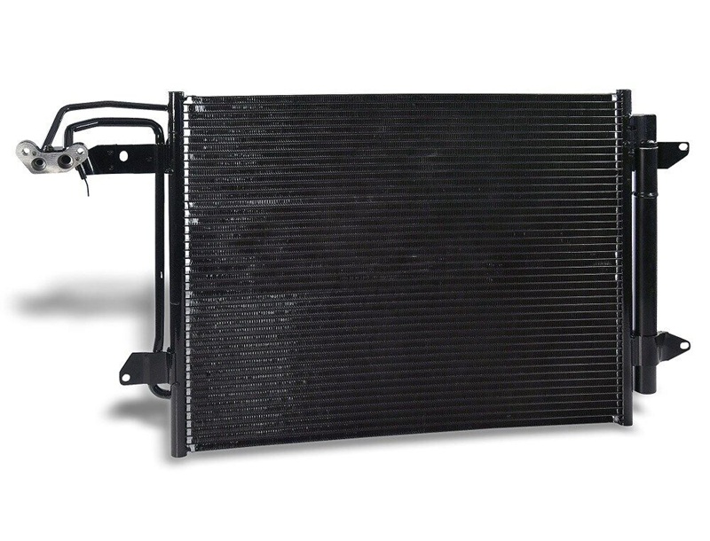 Новый конденсор (радиатор кондиционера)