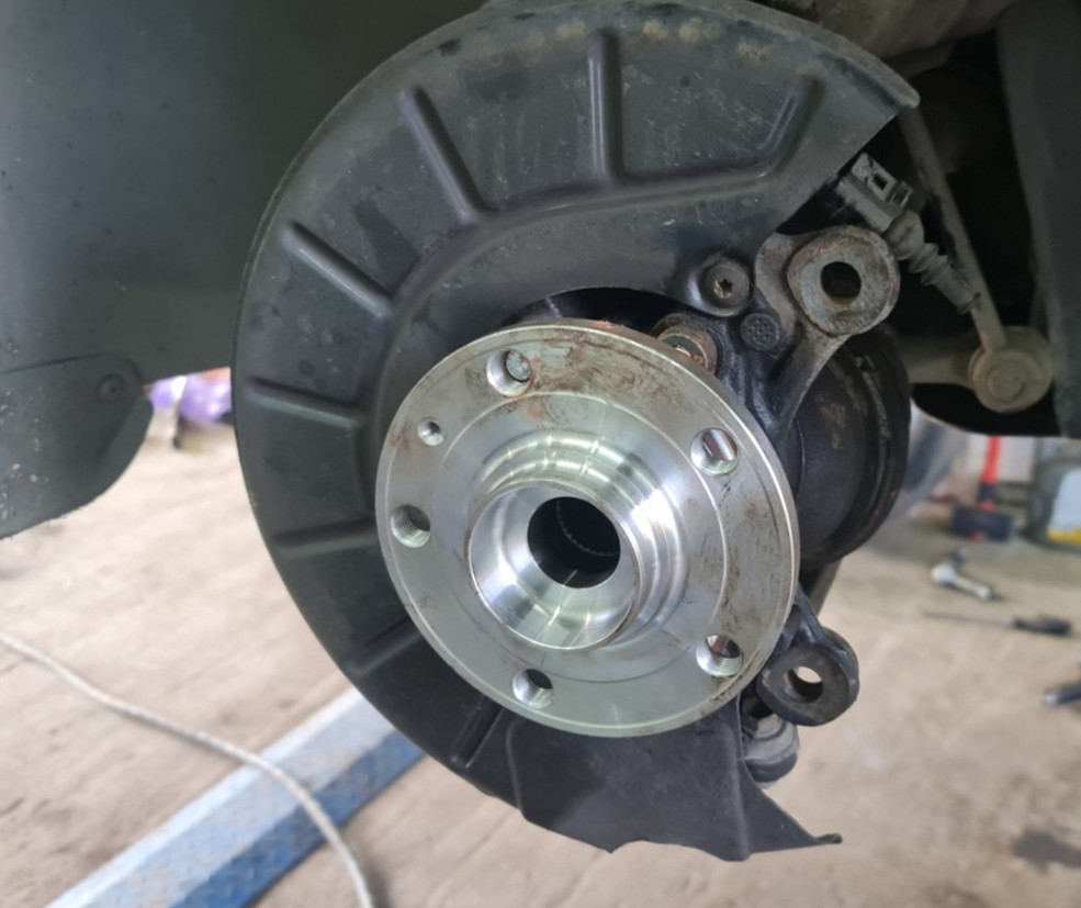Замена ступицы Фольксваген Гольф Плюс