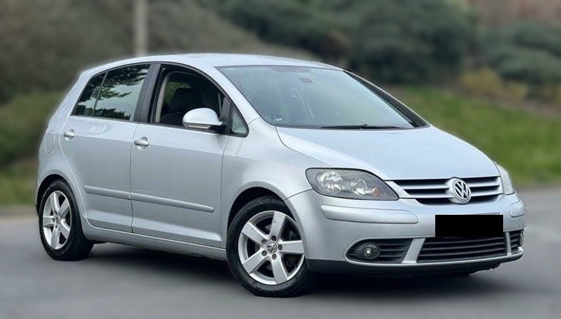 Фольксваген Гольф Плюс после замены тормозной жидкости в автотехцентре