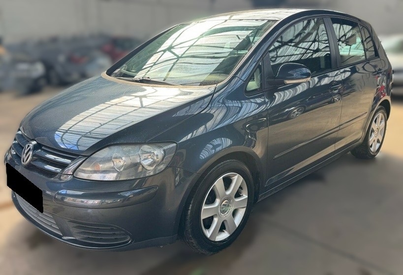 Фольксваген Гольф Плюс после замены троса ручника в автотехцентре