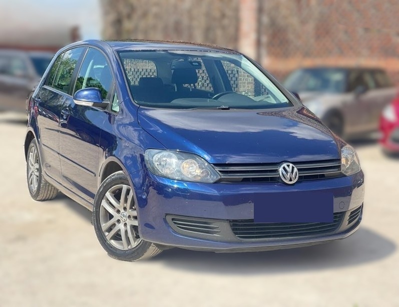 Фольксваген Гольф Плюс после замены задних пружин в автотехцентре