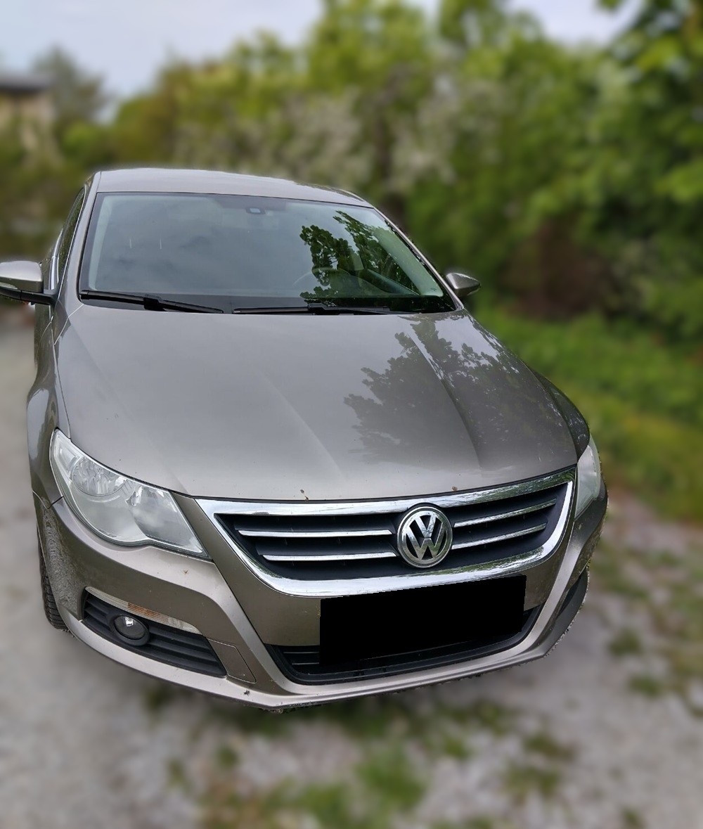 Фольксваген Пассат СС после замены амортизаторов в автотехцентре