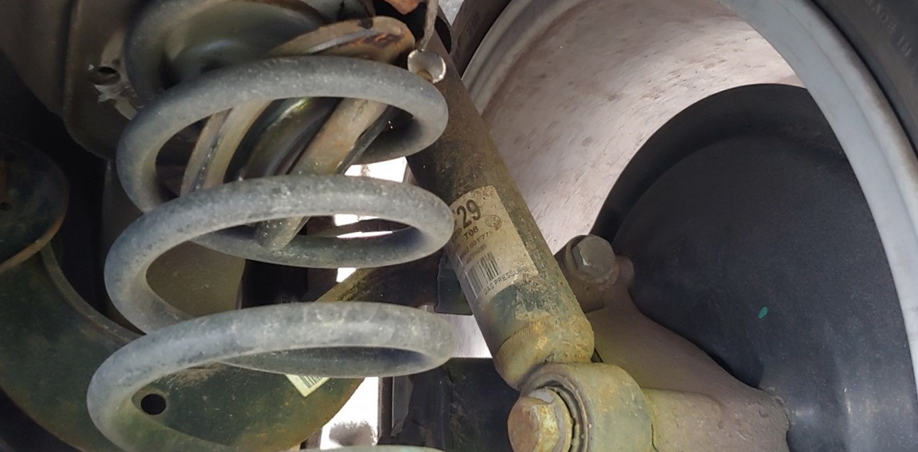 Замена пружин Фольксваген Пассат СС