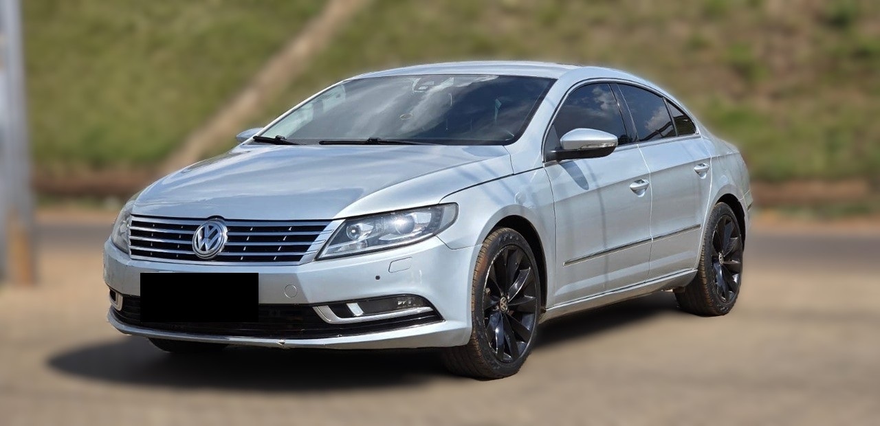 Фольксваген Пассат СС после замены стеклоподъемника в автотехцентре