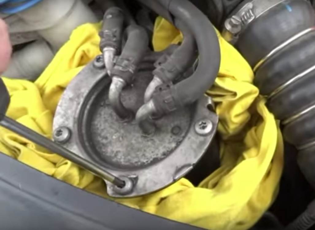 топливный фильтр Фольксвагена Гольф