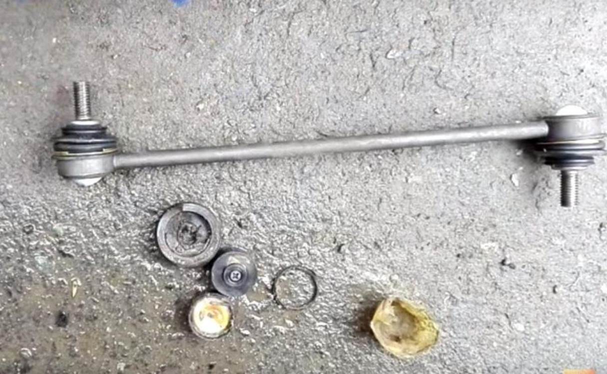 стойка стабилизатора