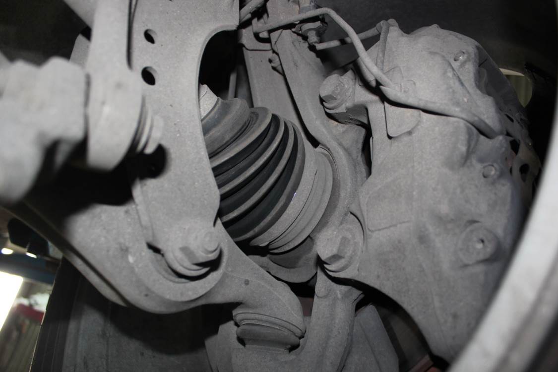 пыльник шруса Фольксваген Туарег