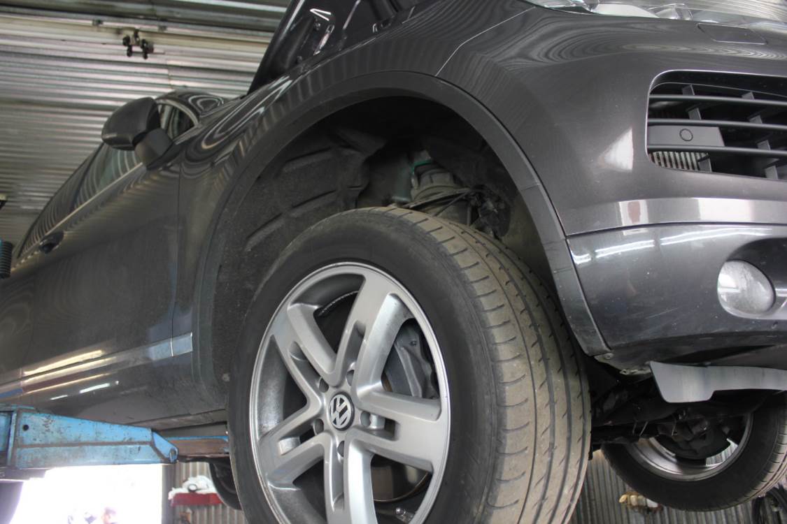 Фольксваген Туарег на СТО