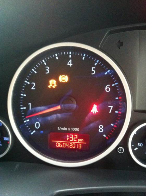 приборная панель Фольксваген Туарег