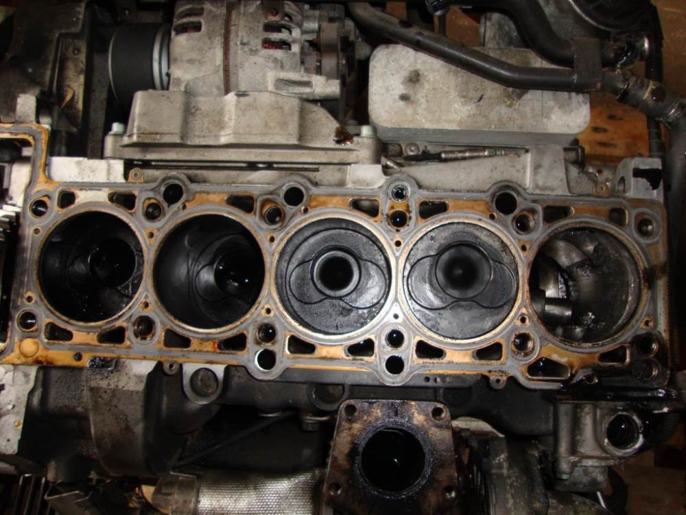 блок двигателя от Туарега