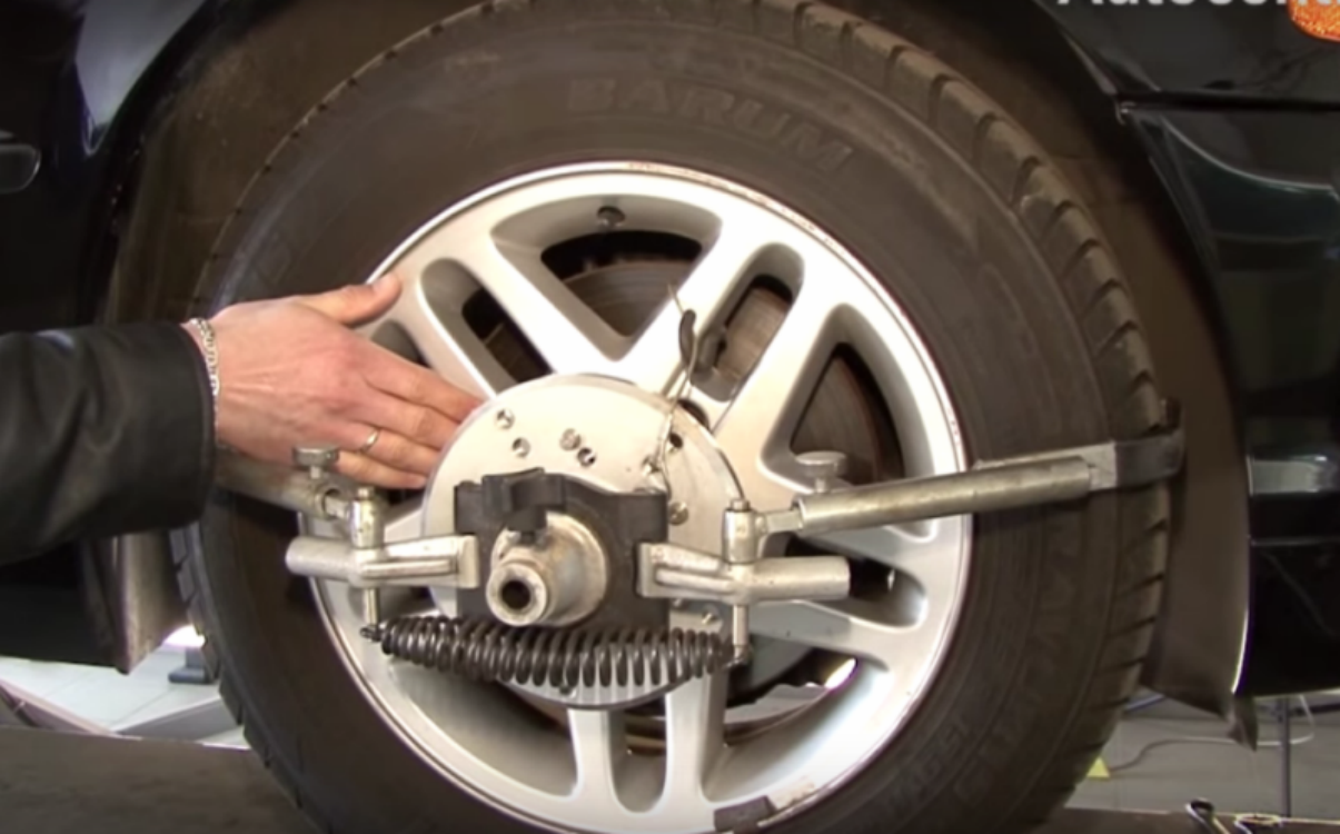 регулировка сход-развала на Пассате