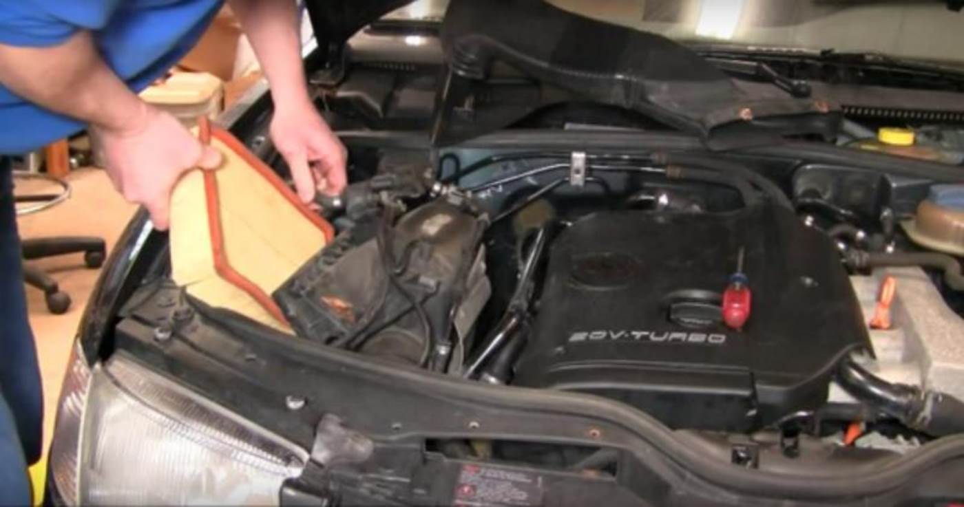 меняем воздушный фильтр