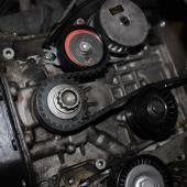 ремень ГРМ на двигателе Фольксвагена Гольф