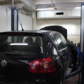 Фольксваген Гольф на СТО