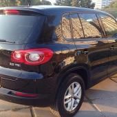 Фольксваген Тигуан черный